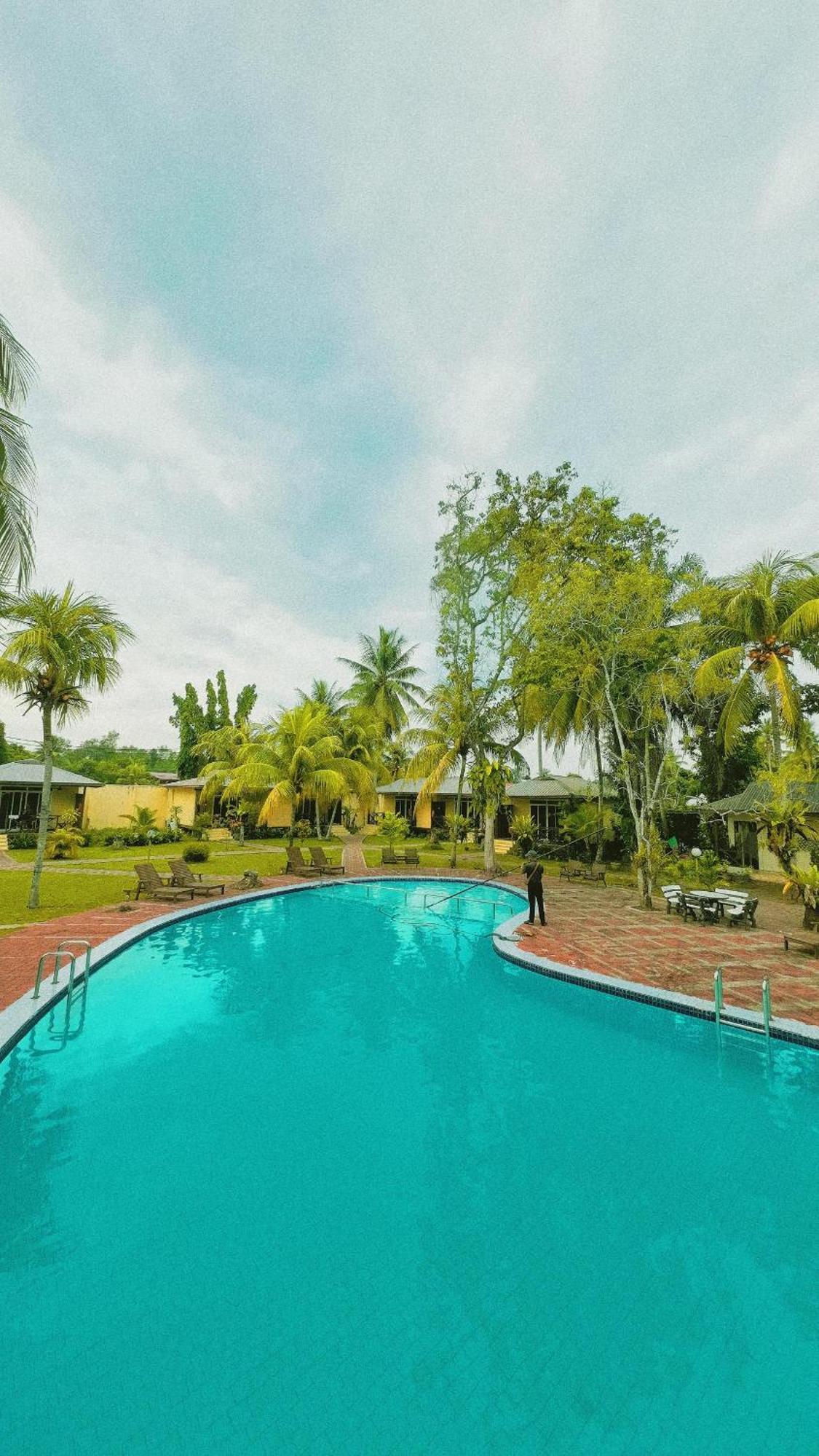 Langkah Syabas Beach Resort Kinarut Extérieur photo